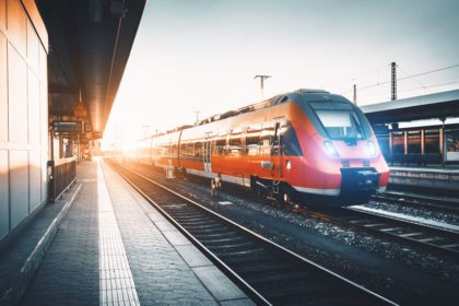 Rail Rail